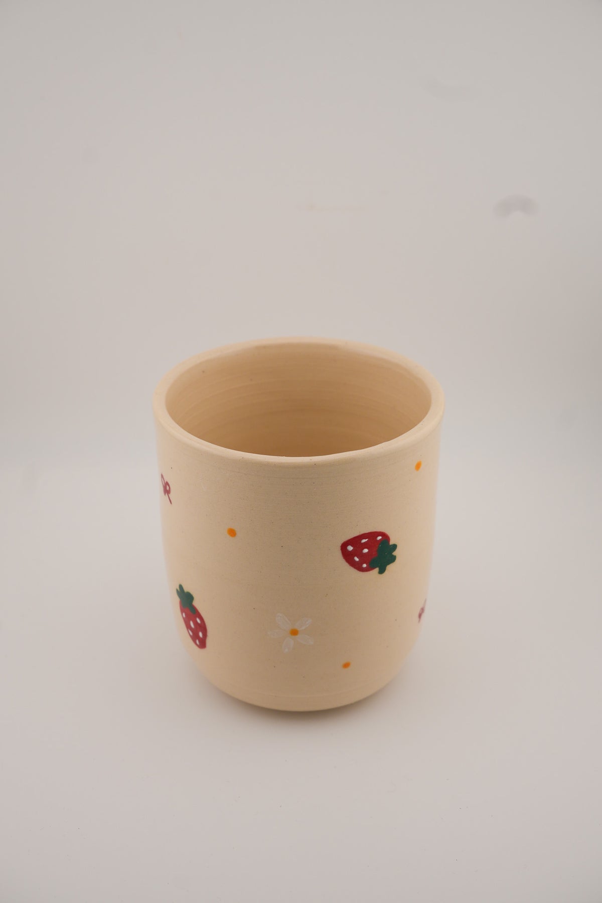 Strawberries & Bows Cup