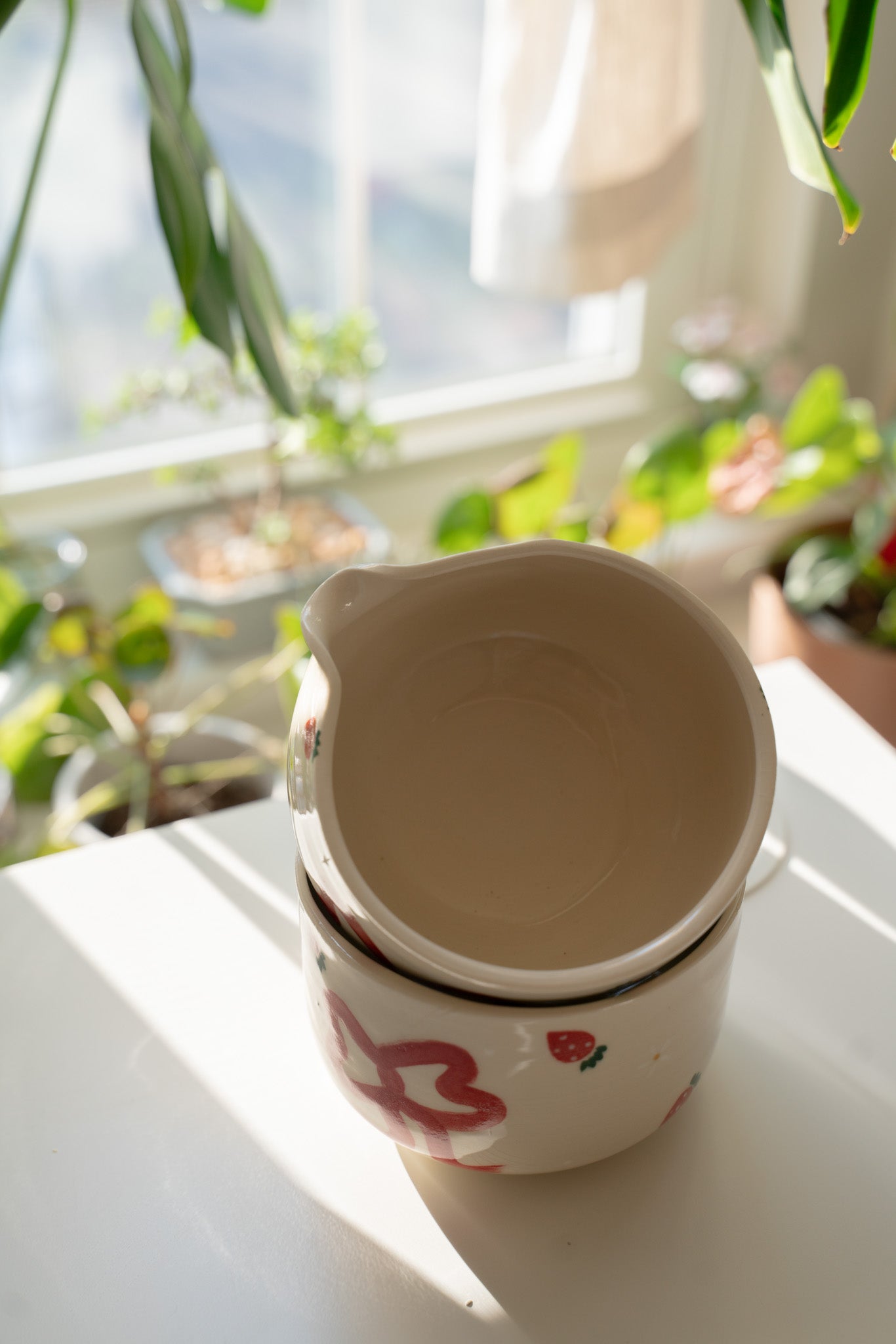 Strawberries & Bows Matcha Bowl