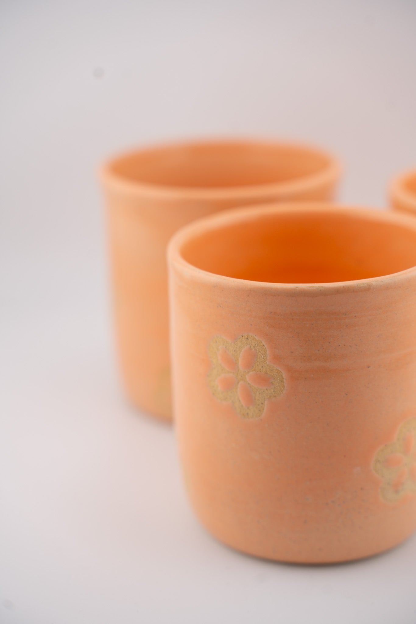 Ripe Peach Inlaid Flower Cup
