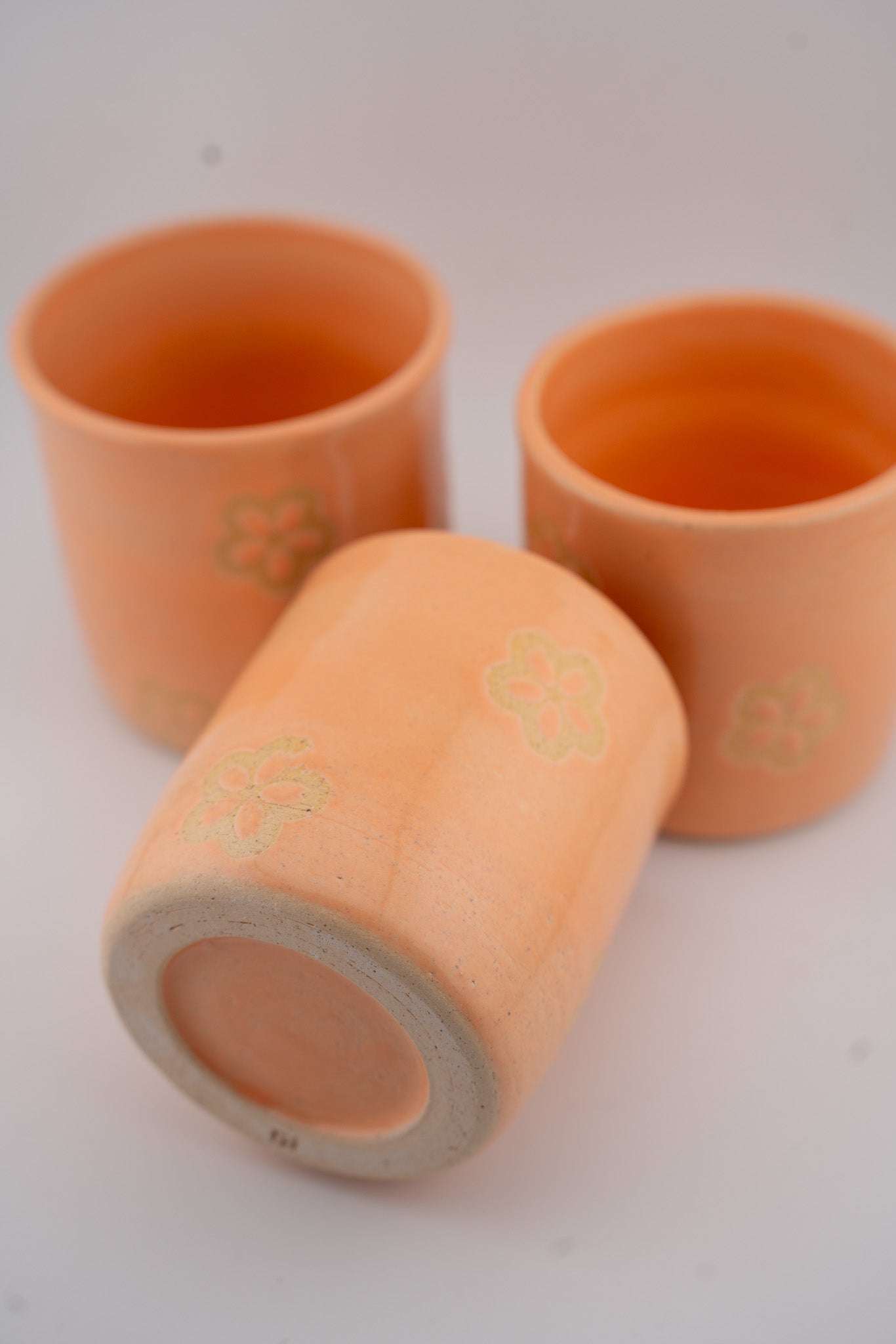 Ripe Peach Inlaid Flower Cup