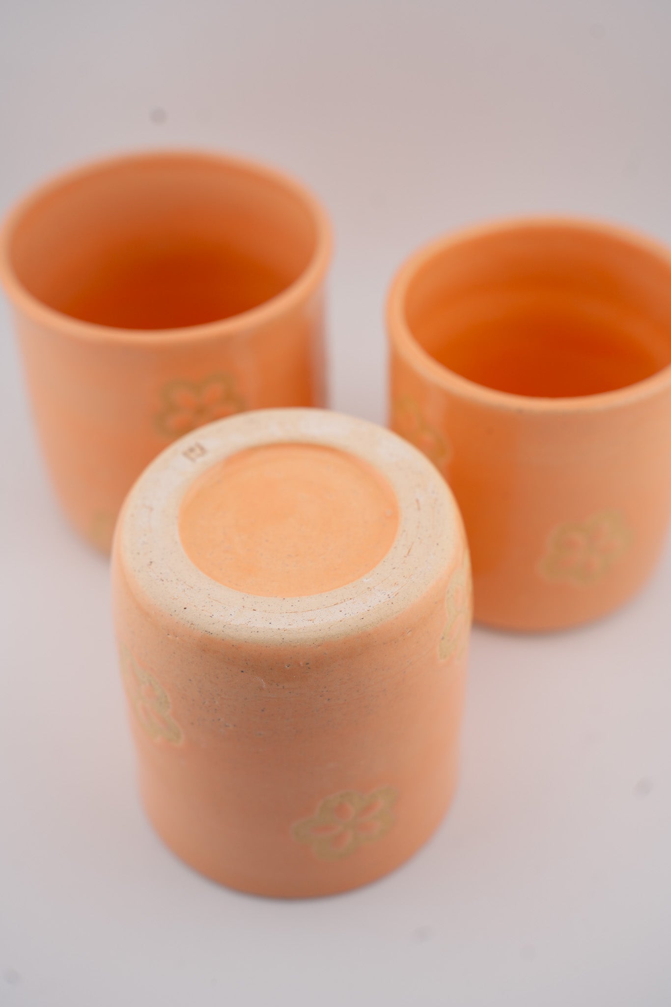 Ripe Peach Inlaid Flower Cup