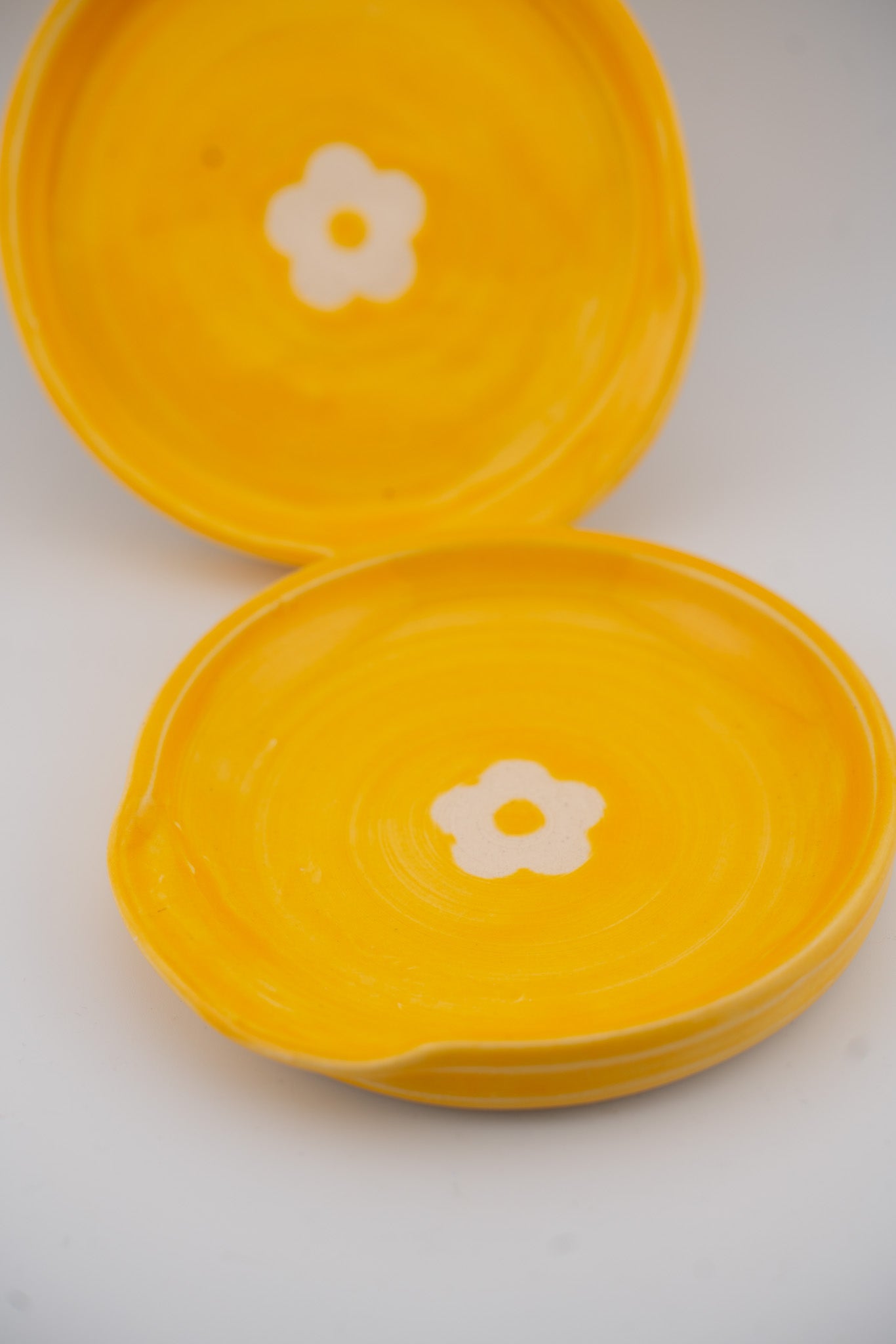 Yellow Inlaid Flower Spoon Rest
