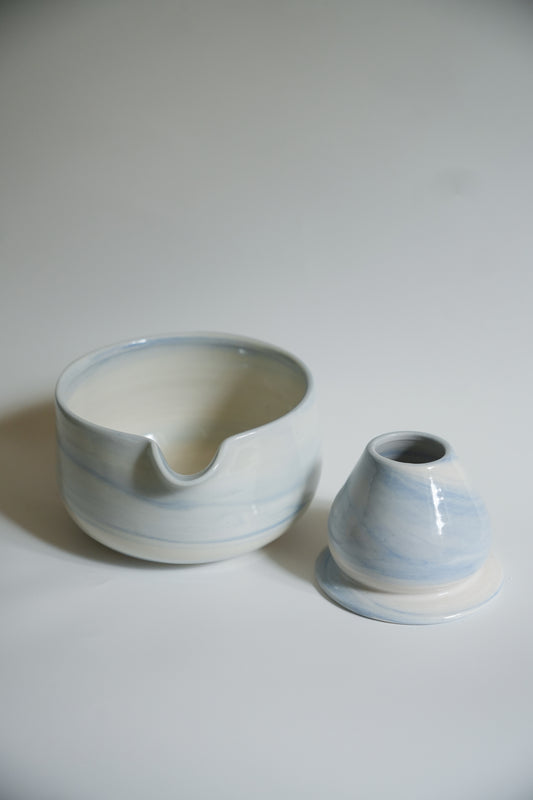 Marbled blue porcelain matcha set