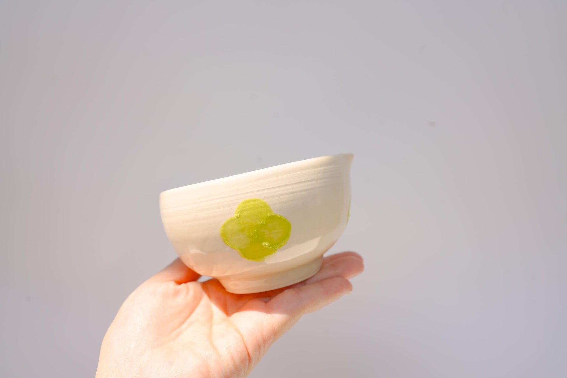 chartreuse/lime flower handpainted, handmade ceramics matcha bowl with spout #1, chawan, gift for matcha lover, birthday gift, kitchen decor